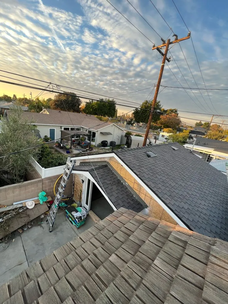 Slide of Castillo’s Roofing Services