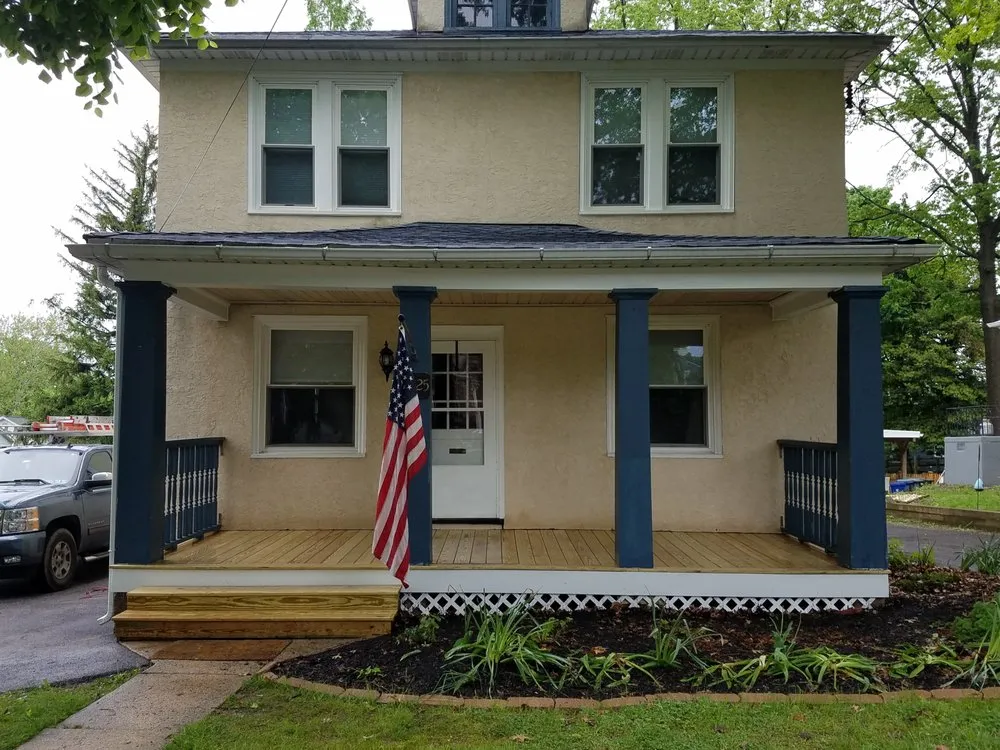 Slide of Castlewood Construction, Inc.