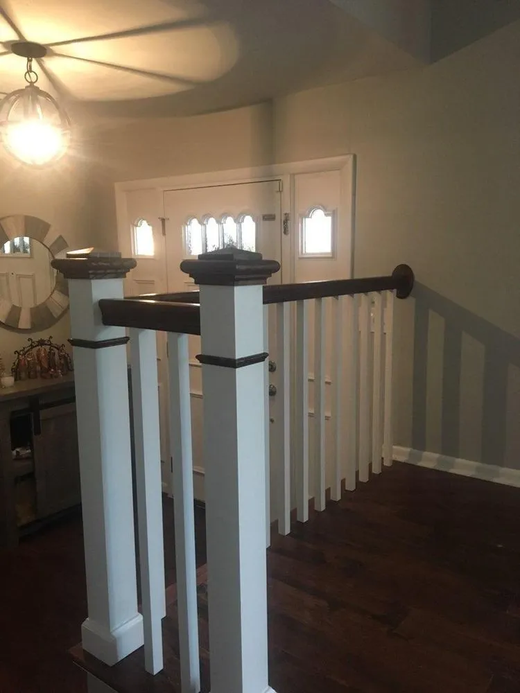 Slide of Castlewood Construction, Inc.