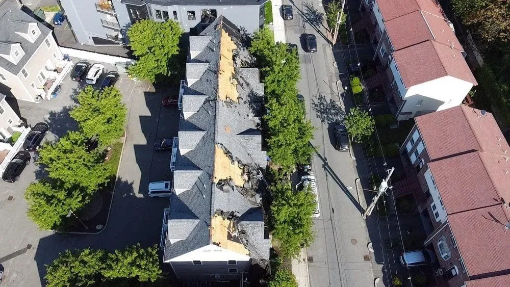 Slide of Castro Construction Roofing & Siding