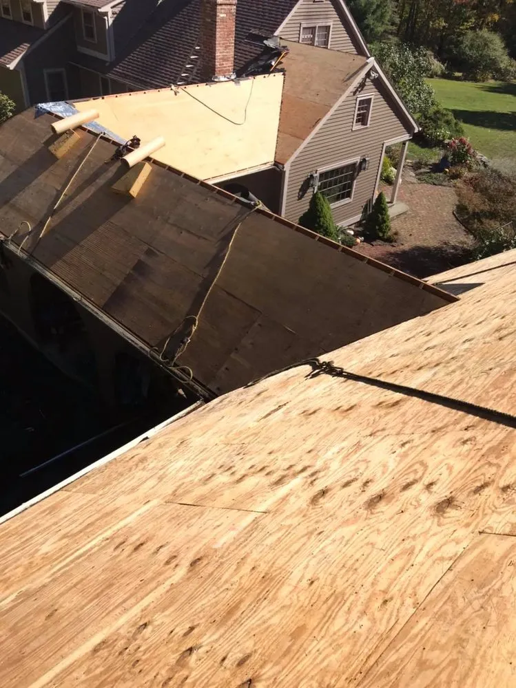 Slide of Castro Construction Roofing & Siding