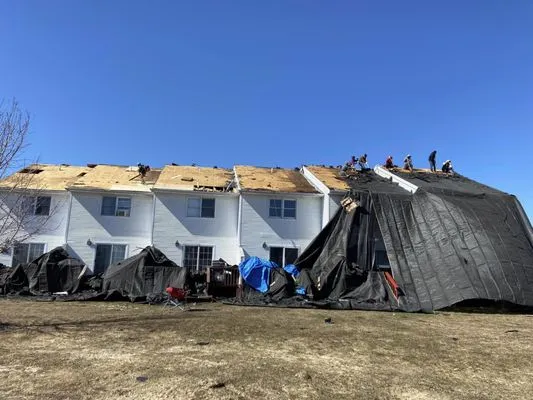 Castro Construction Roofing & Siding Logo