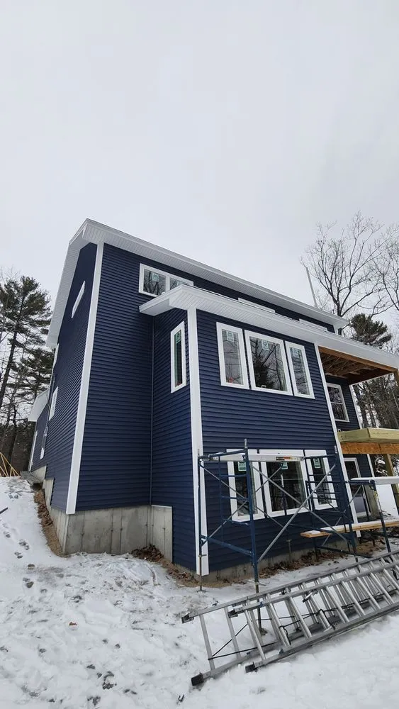 Slide of Castro Construction Roofing