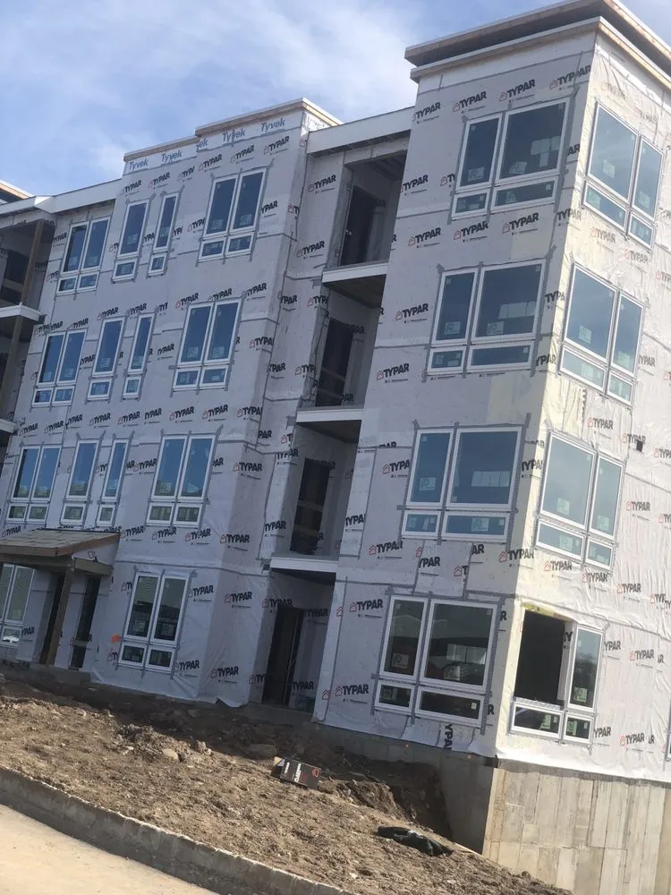 Slide of Castro Construction