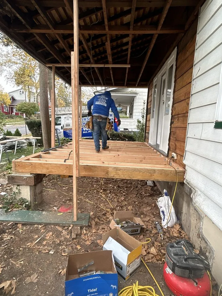 Slide of Castro Construction