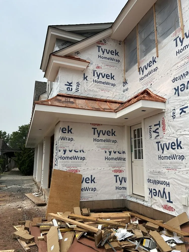 Slide of Castro Construction