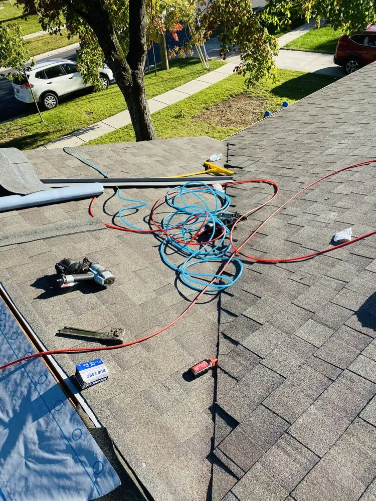 Slide of Castro Contracting