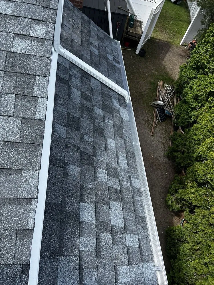 Slide of Castro Quality Construction