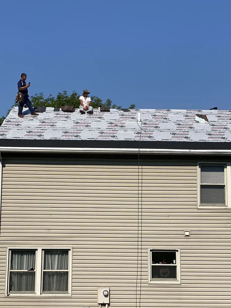 Slide of Castro Roofing and Siding