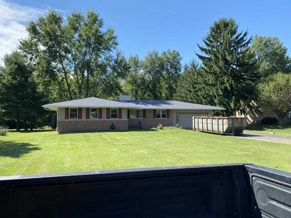 Slide of Castro Roofing and Siding
