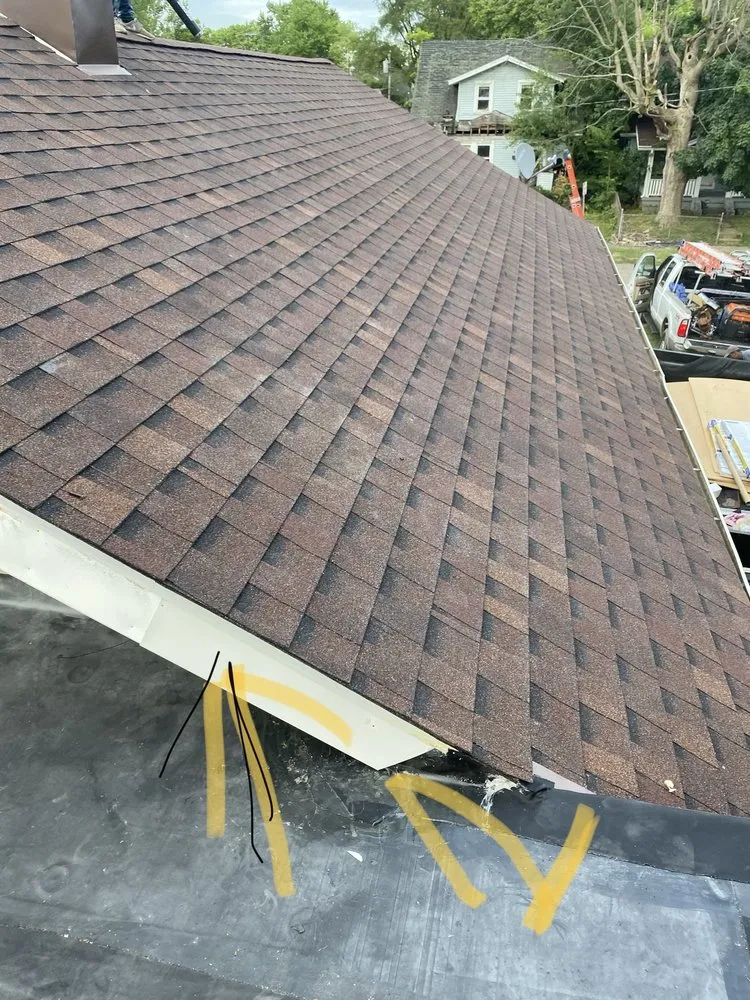 Slide of Castro Roofing and Siding