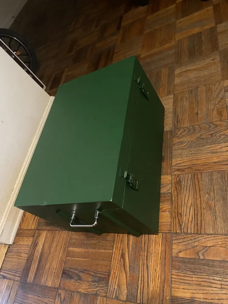 Slide of Castro Roofing DMV