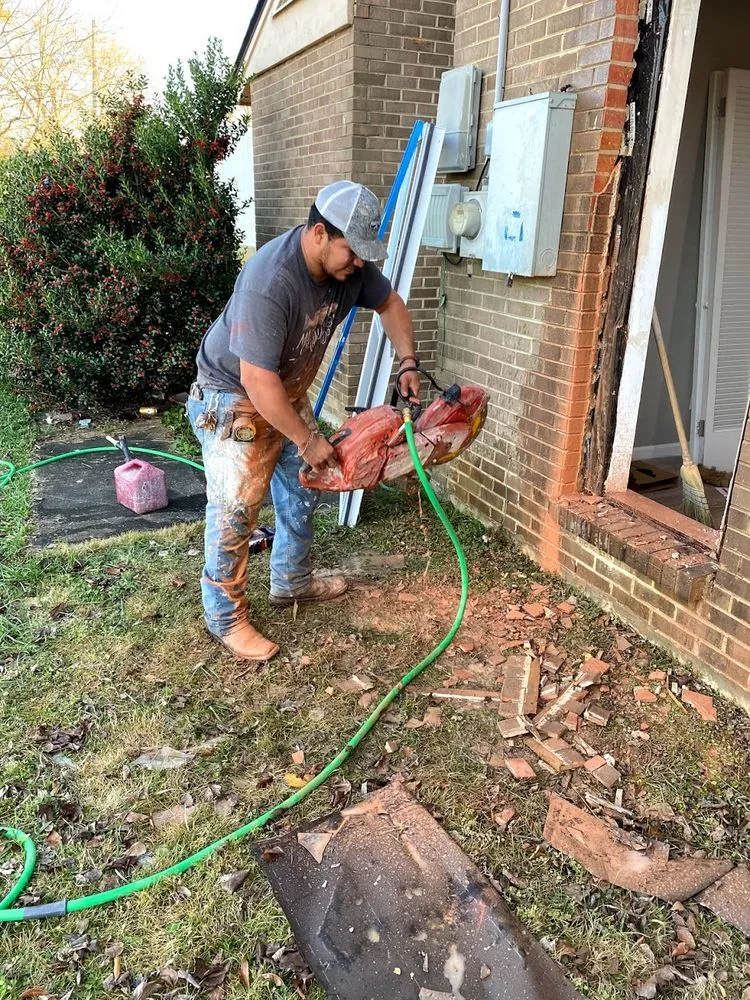 Slide of Castros Remodeling