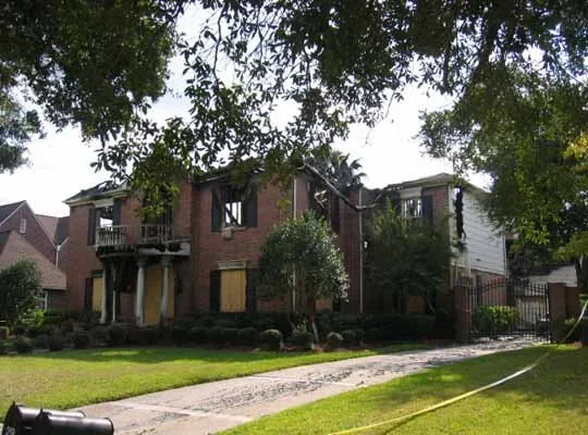 Slide of Casualty Restoration Services