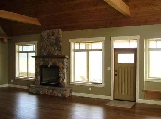 Slide of Casualty Restoration Services