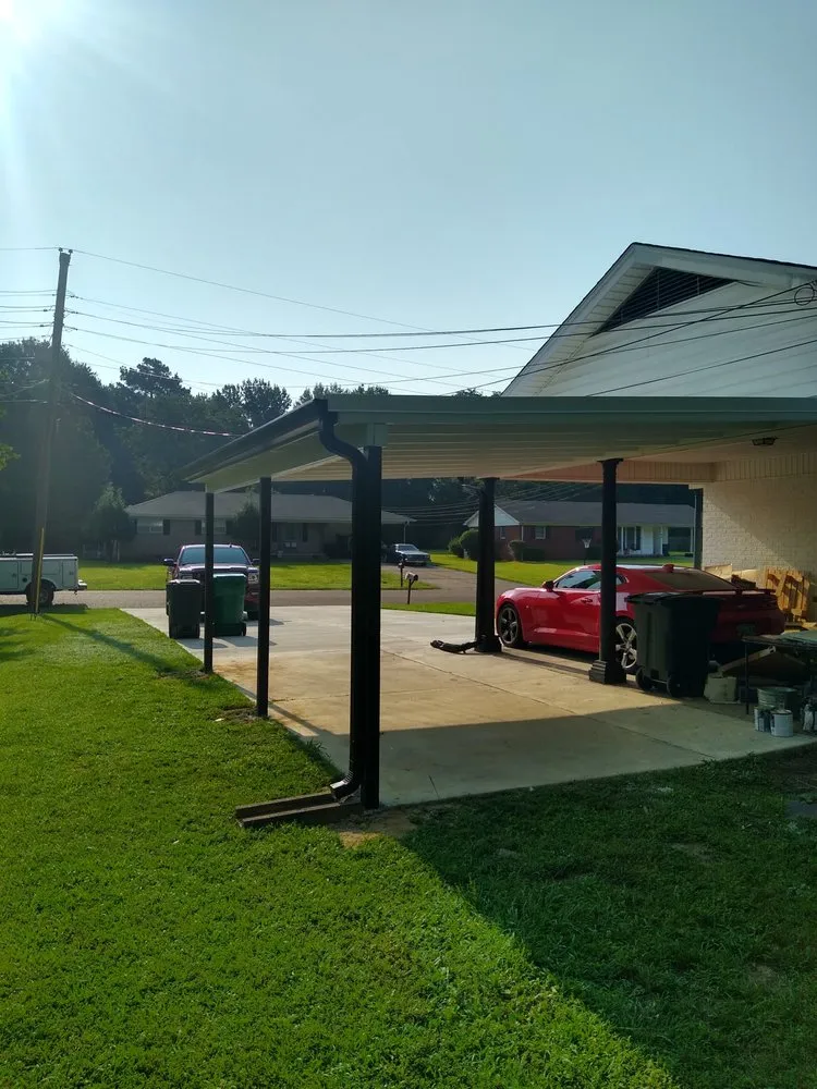 Licensed roof installation in Friendship, TN - Cavalry Construction