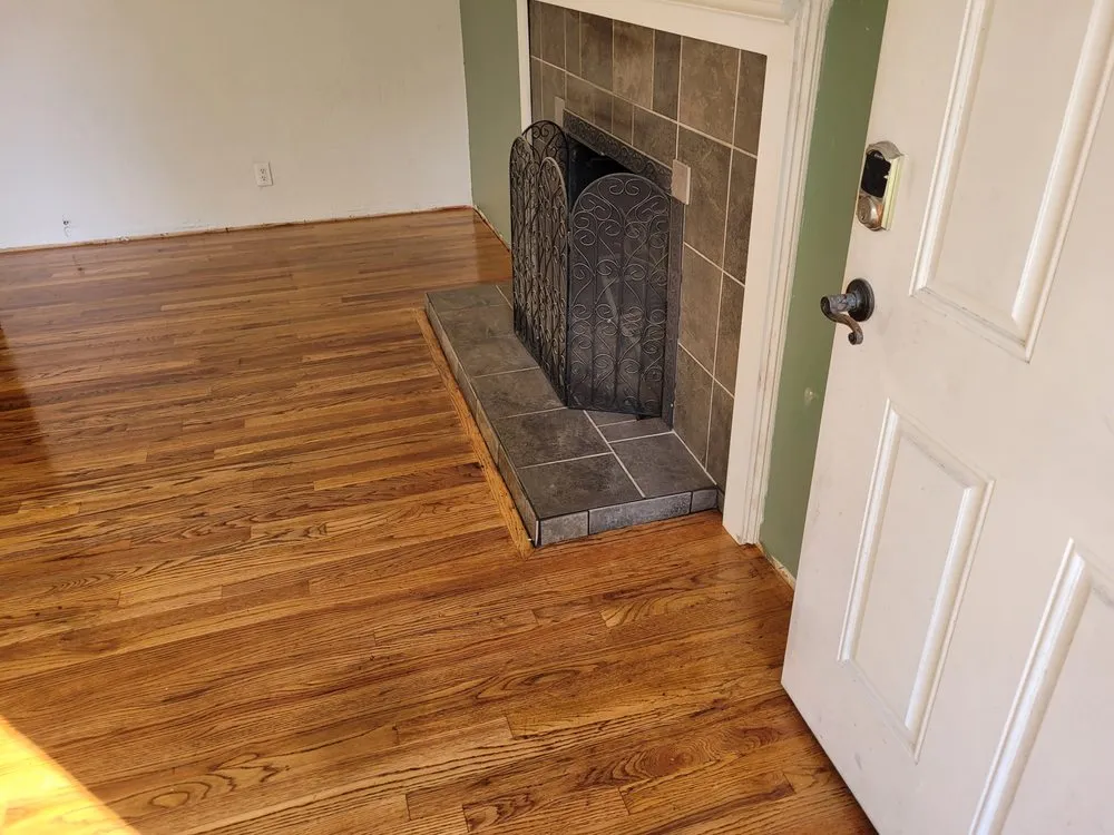 Slide of CB Maintenance and E-Commerce