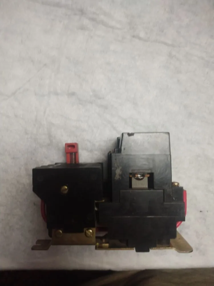 Slide of CB Maintenance and E-Commerce