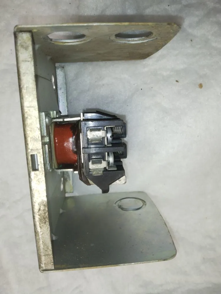 Slide of CB Maintenance and E-Commerce