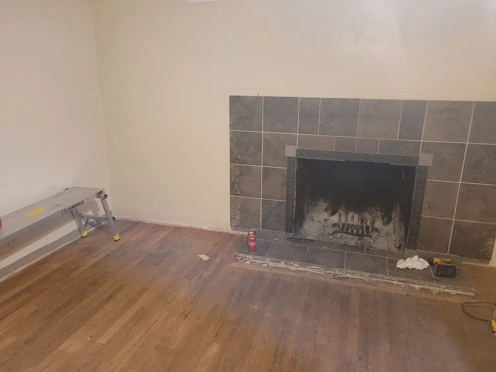 Slide of CB Maintenance and E-Commerce