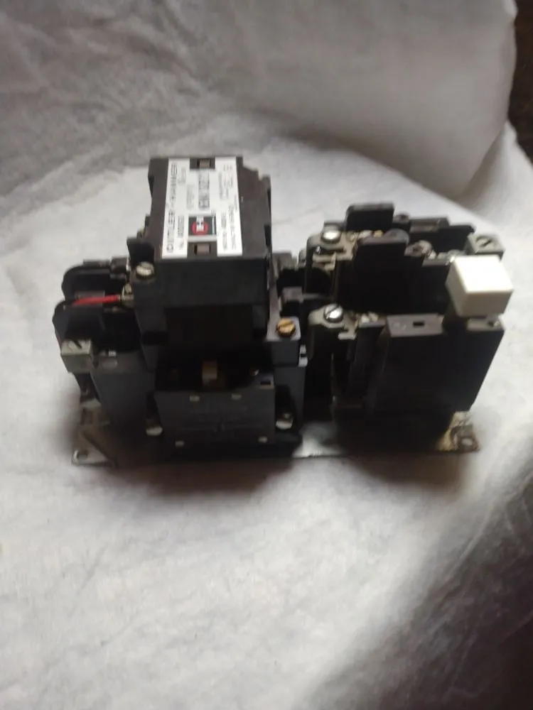 Slide of CB Maintenance and E-Commerce