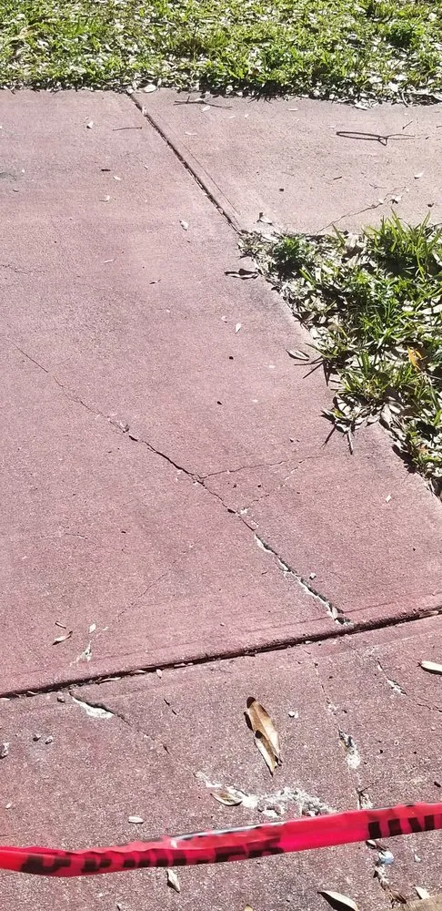 Slide of CB Roofing Construction