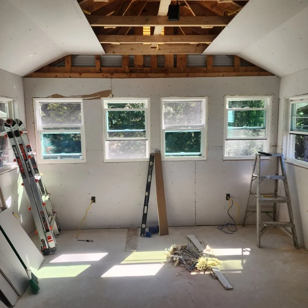 Top-rated storm damage roof repair experts serving Burlington, WV - CB&E Builders