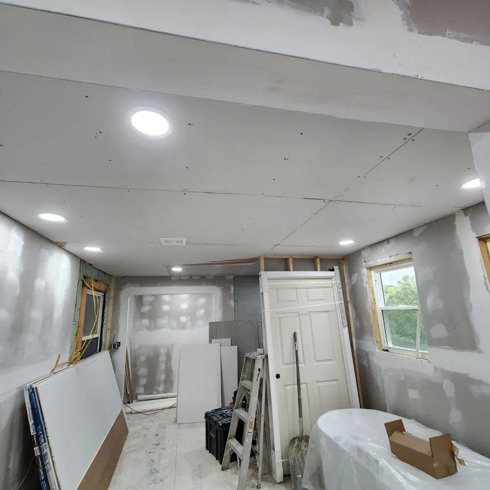 Trusted shingle roofing service in Burlington, WV - CB&E Builders
