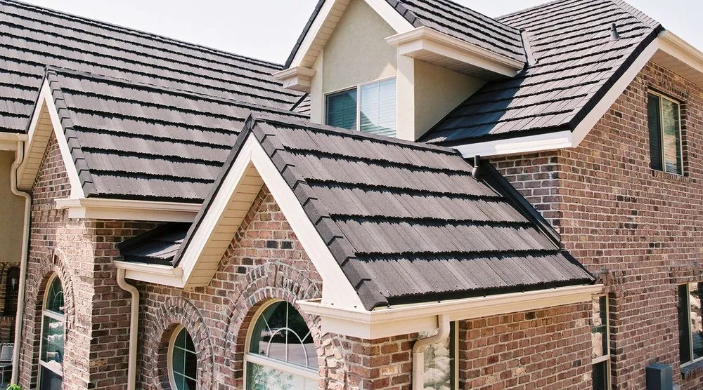 Licensed residential roofing service in Mabelvale, AR - CBI Little Rock