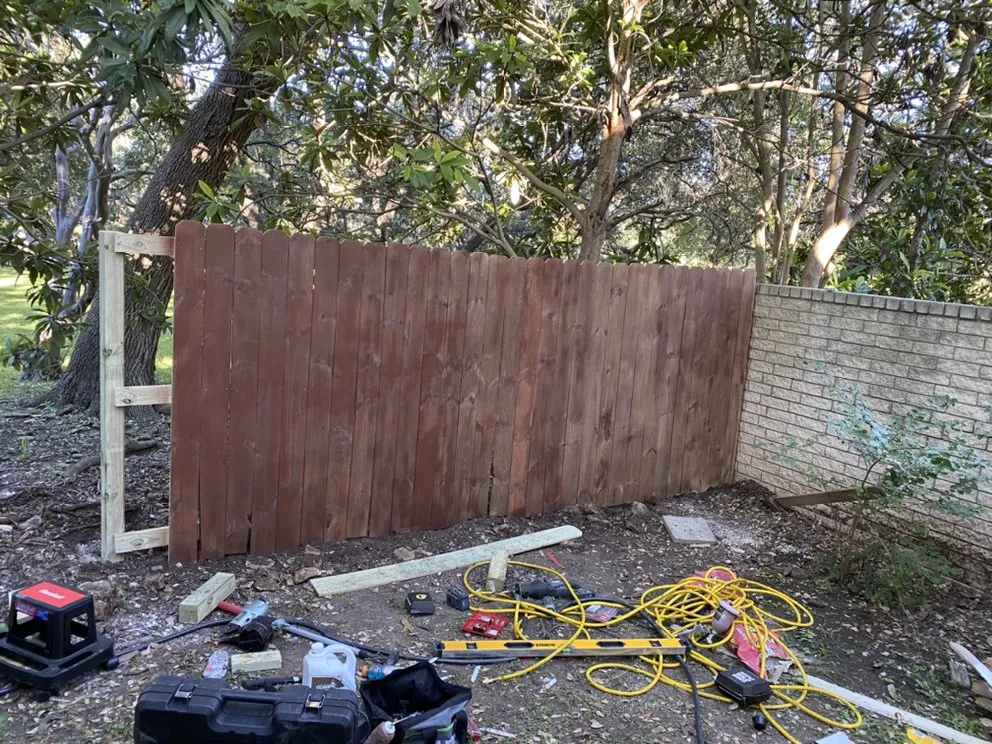 Slide of CBL Fencing and Roofing