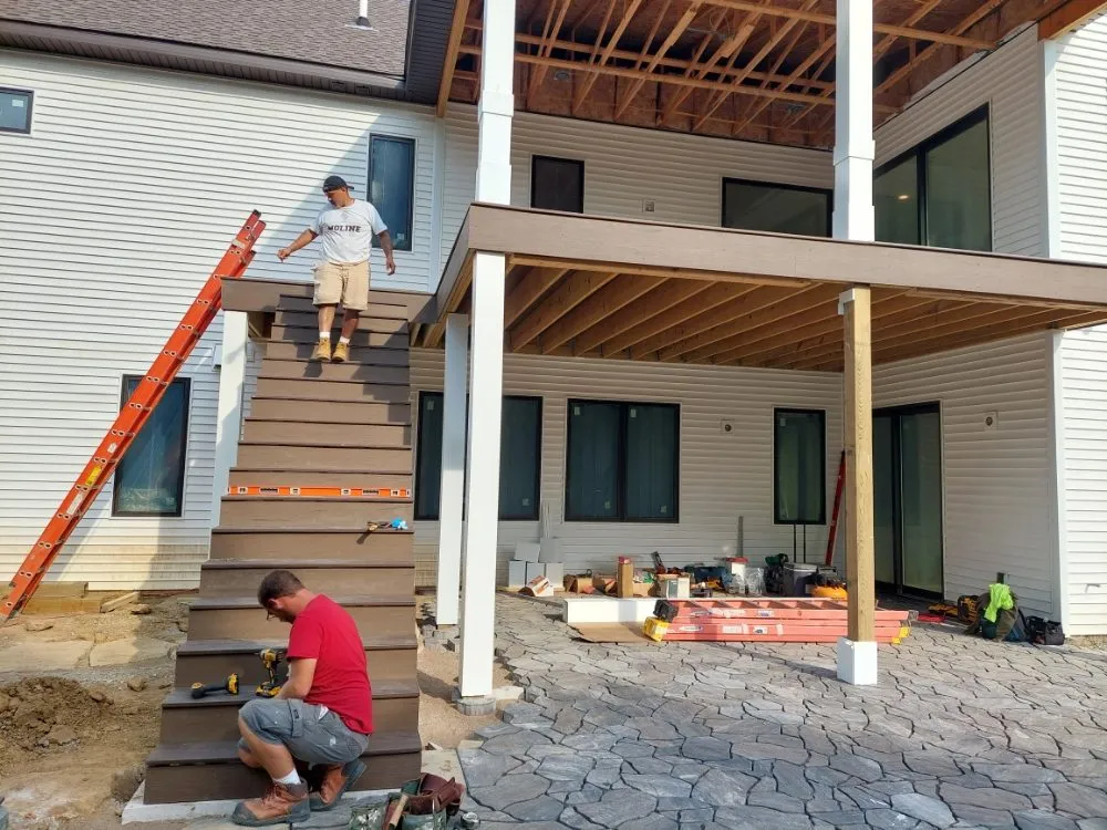 Slide of CC Contracting And Claims Specialist