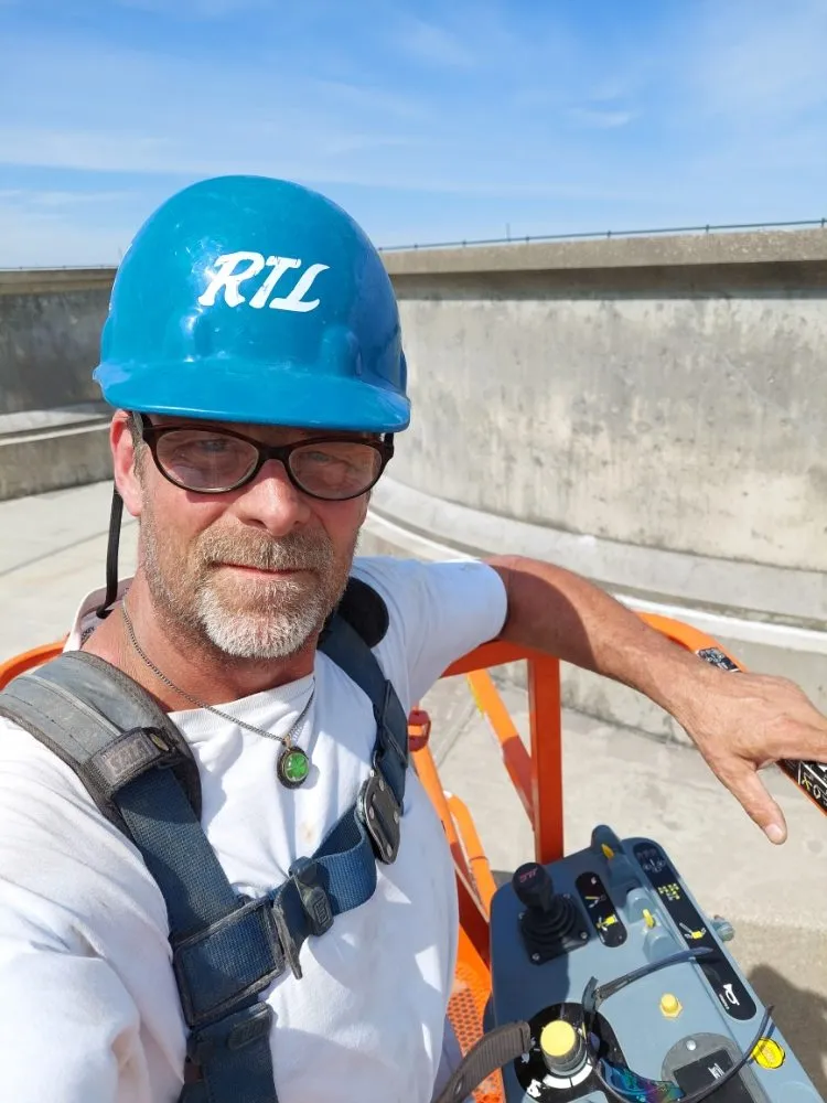 Slide of CC Contracting And Claims Specialist