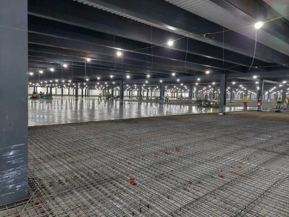 Slide of CC Contracting And Claims Specialist