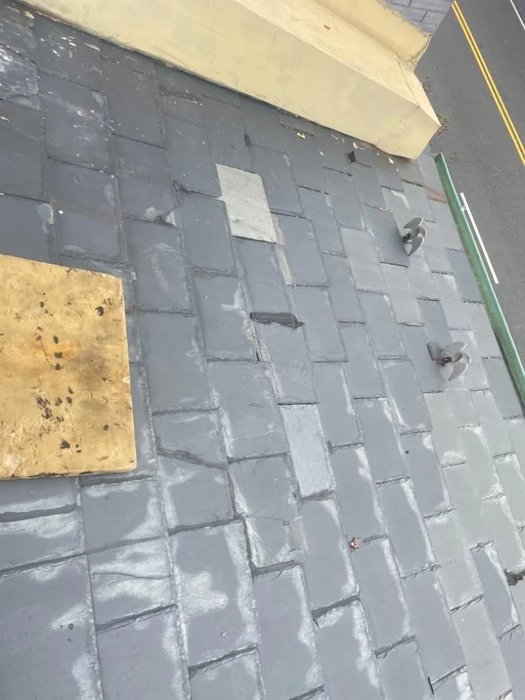 Slide of C&C Remodeling and Roof