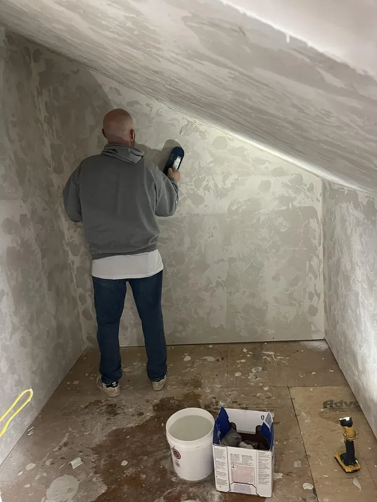 Slide of C&C Renovation & Roofing