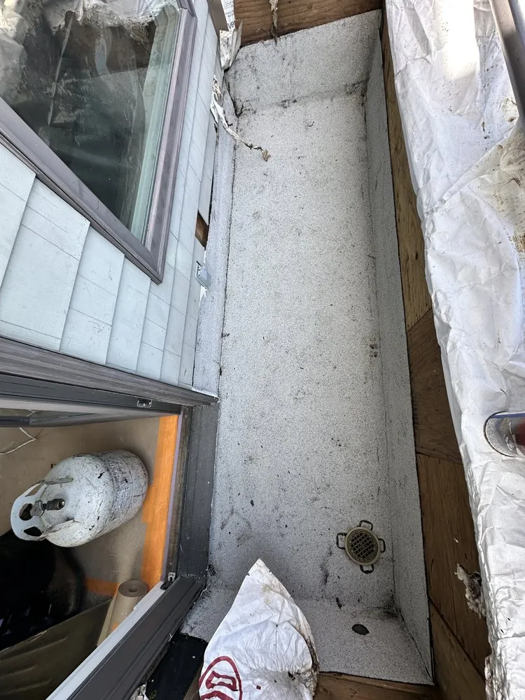 Slide of Ccj Roofing