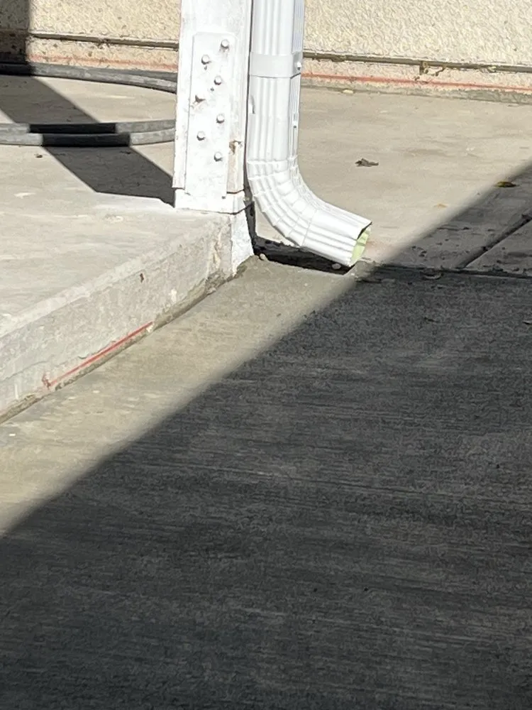 Slide of CCR Seamless Rain Gutters