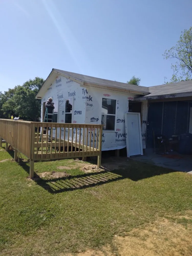 Emergency roof leak repair in Ewell, AL - CD Carpentry/Roofing