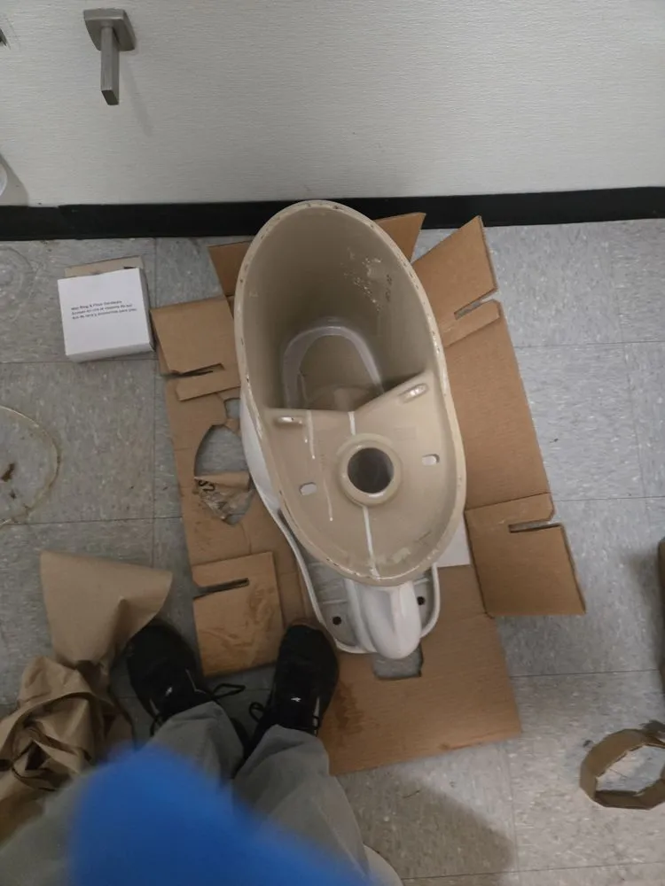 Slide of C&D Renovations and Automotive