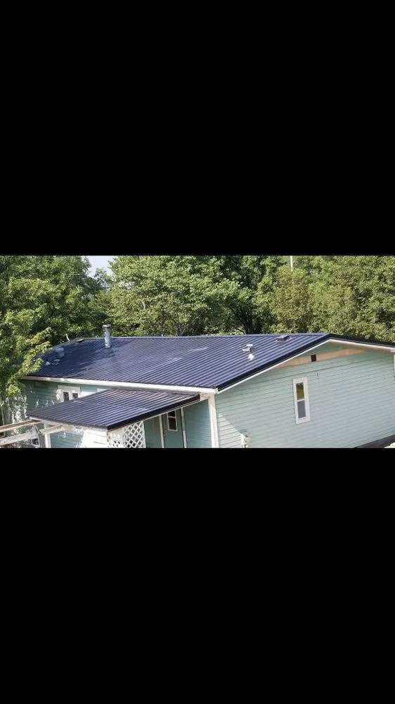 Local roof leak repair in Fontana, KS - C&D Roofing