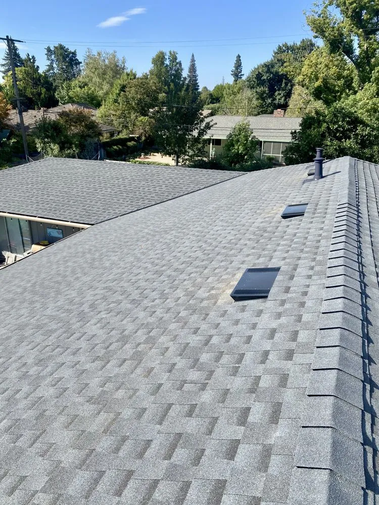 Slide of C&D Roofing