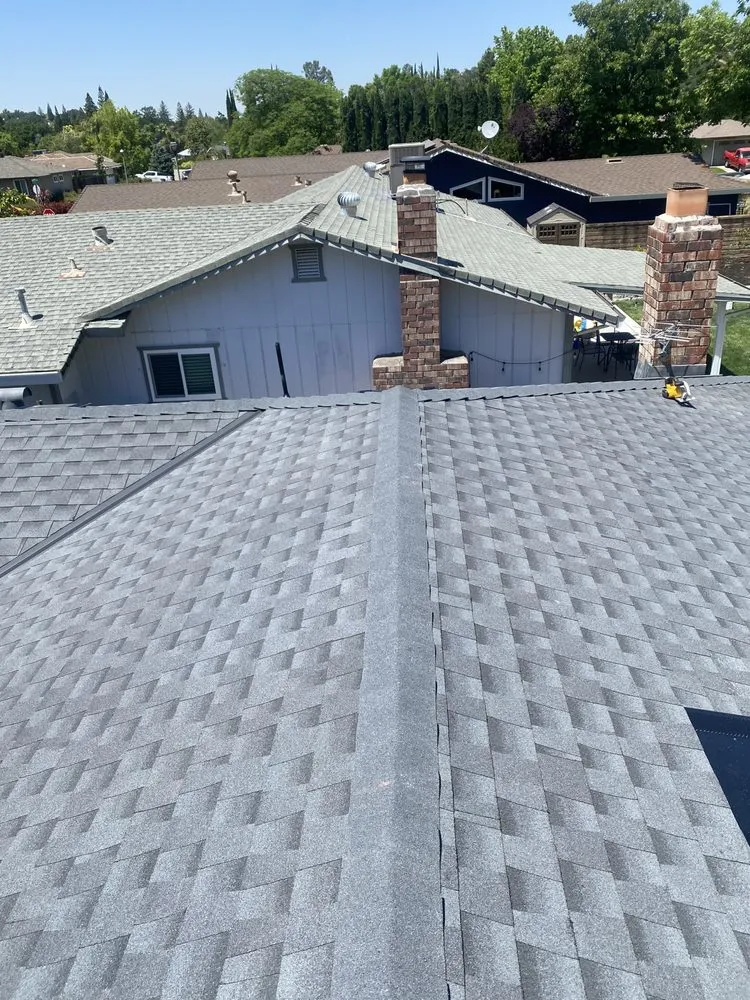 Slide of C&D Roofing