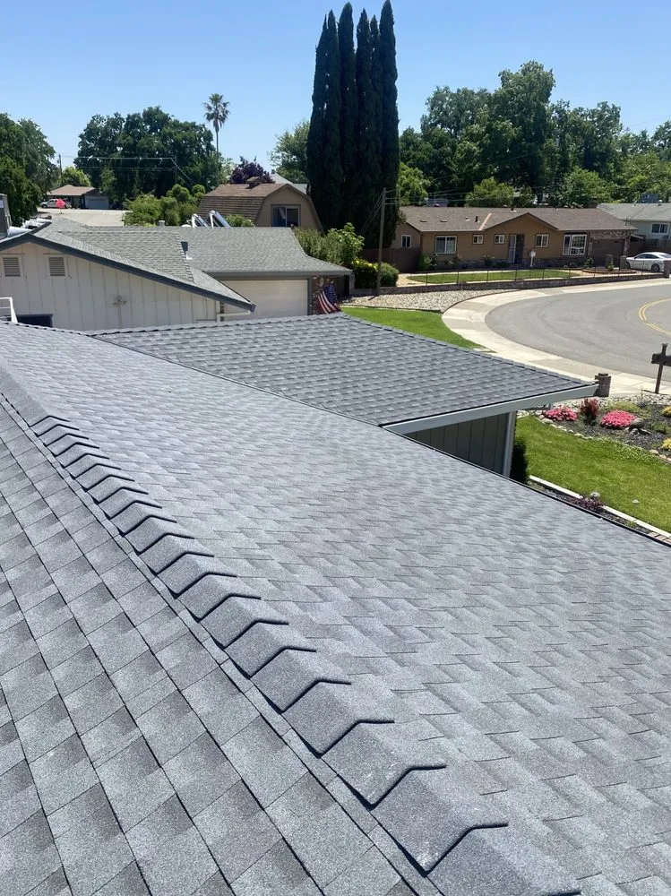 Slide of C&D Roofing