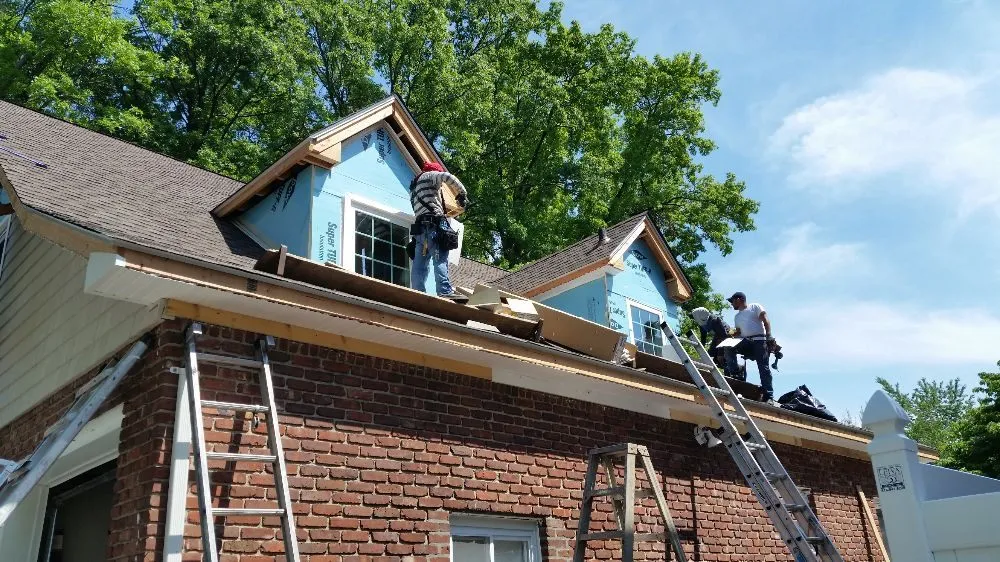 Slide of CDC Roofing & Contracting