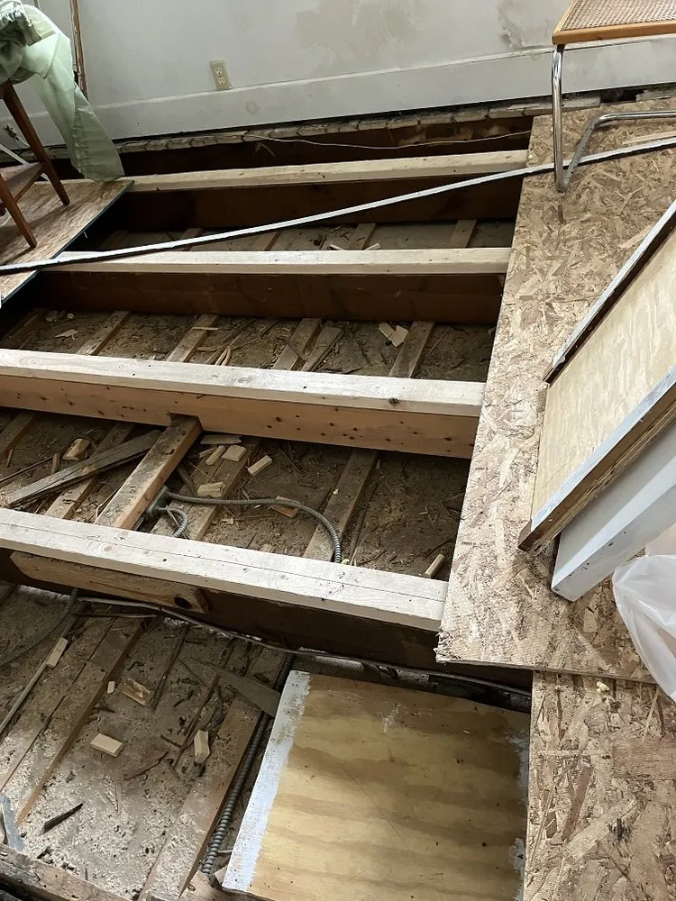 Slide of C.D.E.C. Contractors