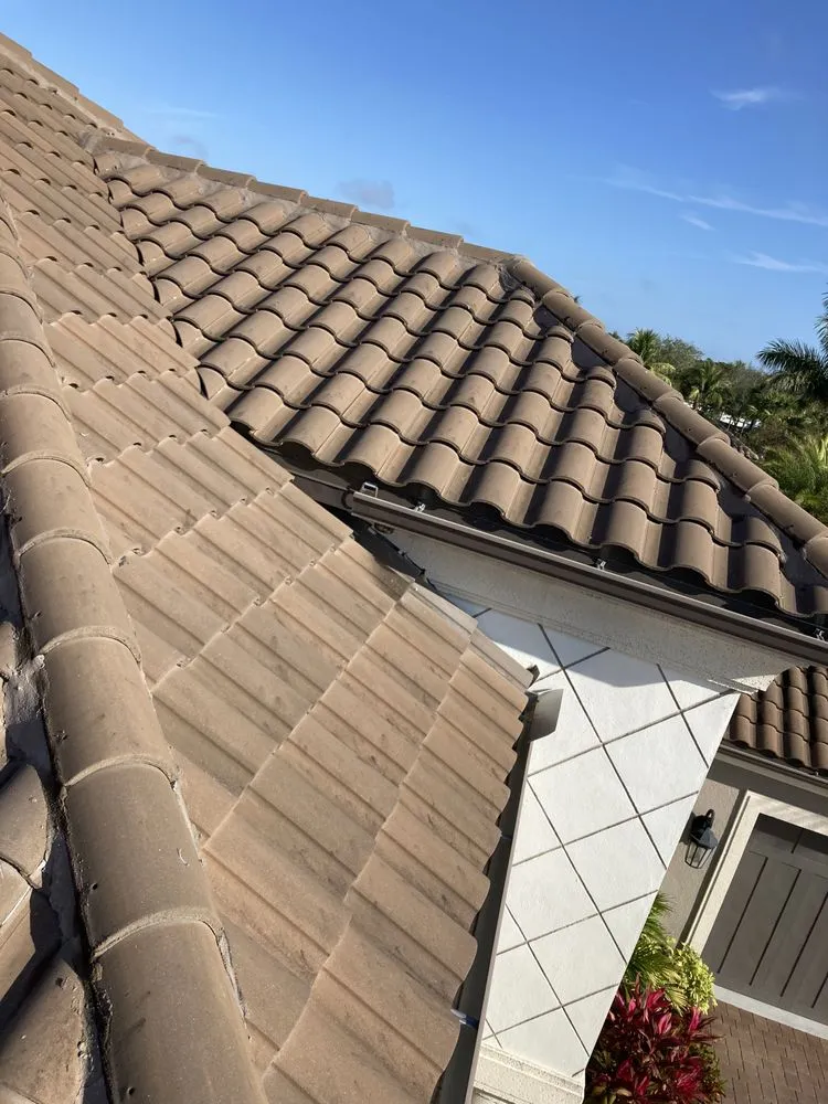 Slide of C&E Soft Wash Solutions