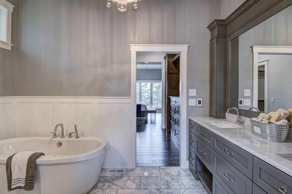 Slide of C&E Wurzer Construction