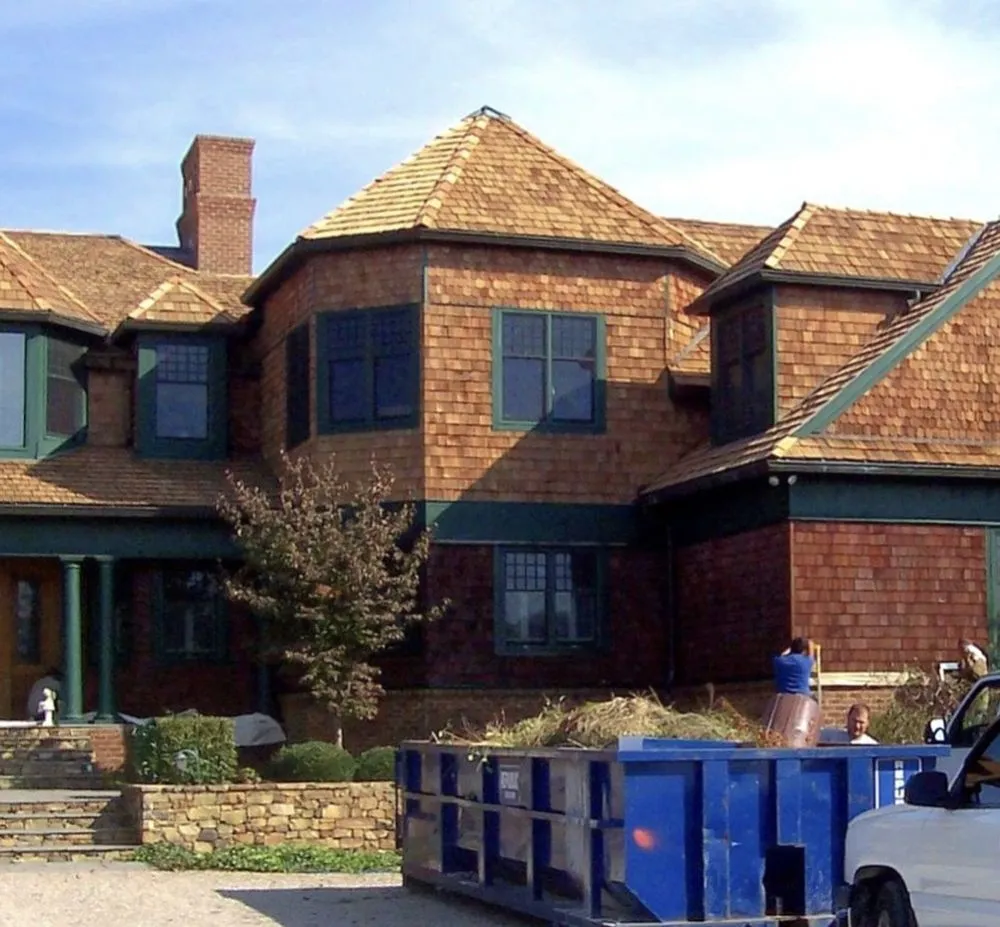 Professional roof leak repair experts serving Indianapolis City, IN - Cedar Solutions Indy