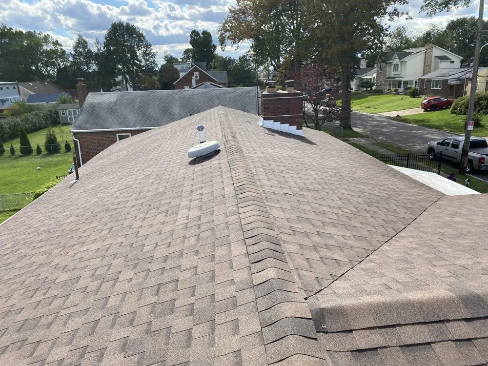 Slide of Cedric Roofing & Construction