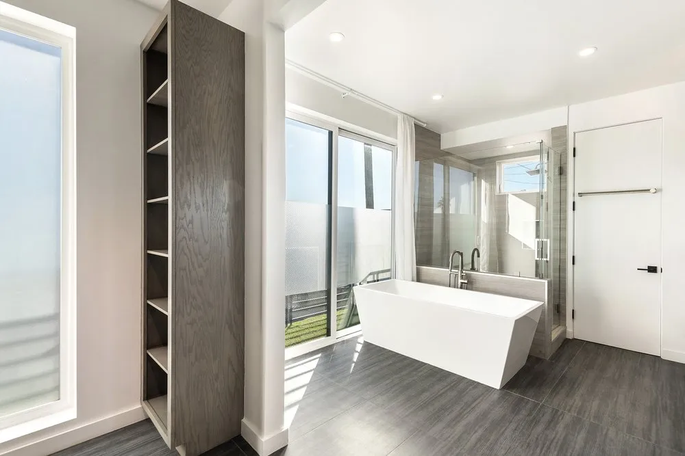 Slide of Cedrus Design & Build